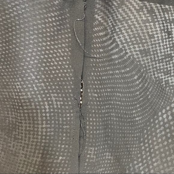 Daniel Rainn Gray & Black Abstract Print Lace Sleeveless Blouse Size S - Picture 7 of 9